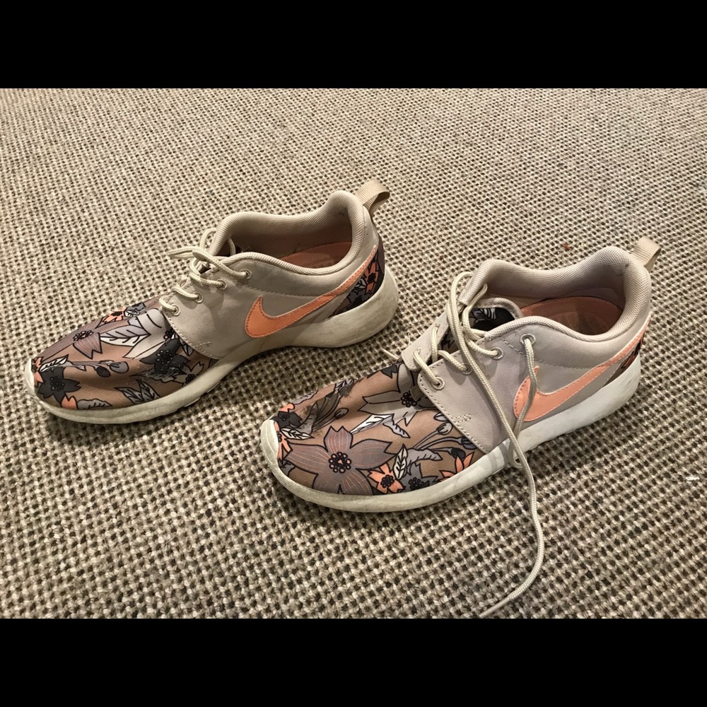 Nike Roches size 7.5 - Picture 2 of 4